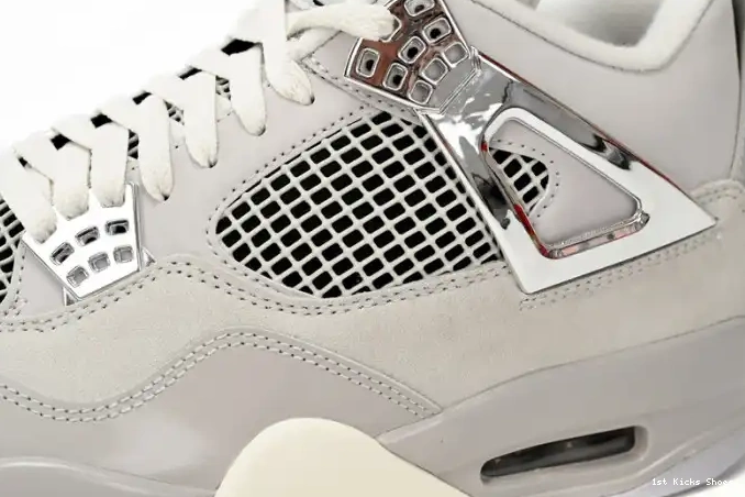 1st Kicks Shoes AQ9129-001 Frozen WMNS Moments Jordan Air 4 0605